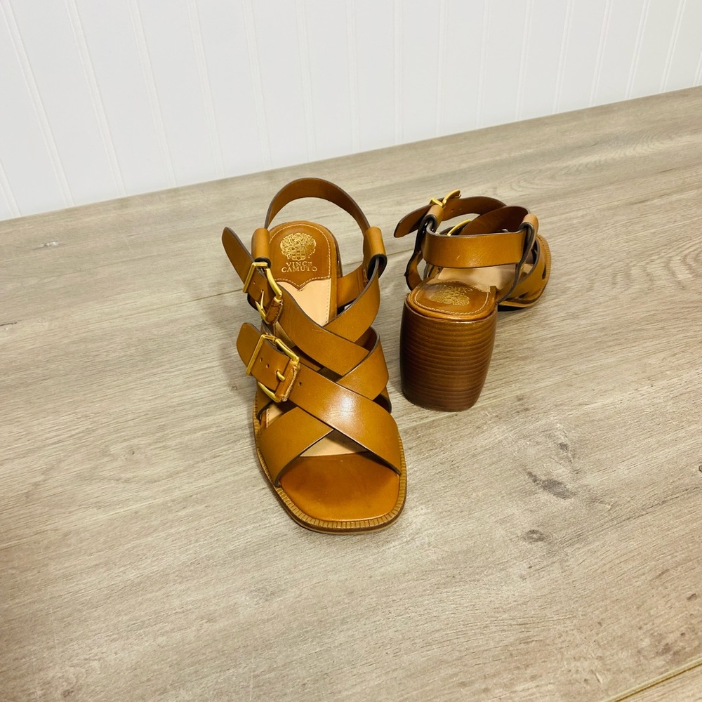 Used women Vince Camuto Penina Tailored Leather Heeled Sandal size 6.5 no box - Picture 4 of 9